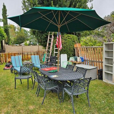 Metal Patio Table & Chairs.