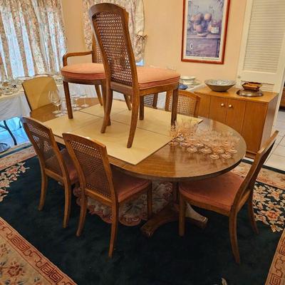 Vintage Drexel Dining Table, Leaves, Pads & 8 Chairs.