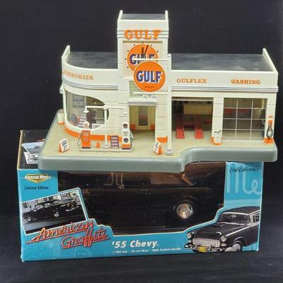 Lot 050-MT: Nostalgic Duo: Die-cast â€™55 Chevy and a Gulf Service Station Replica

Features:
â€¢	ERTL Diecast American Graffiti Limited...