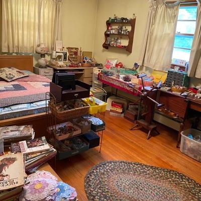 Vintage Sewing Room!!