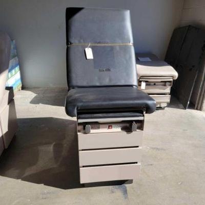 #2029 â€¢ Ritter 107 Stirrup Positioning Chair
