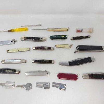 #1806 â€¢ (15) Pocket Knives, Screwdrivers & Keys

