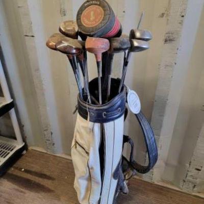 #4708 â€¢ Vintage Golf Bag with Assorted Clubs
