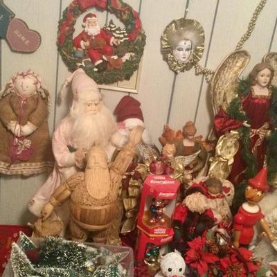 Christmas lots of vintage pieces