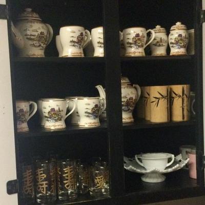 Oriental mugs and glassware