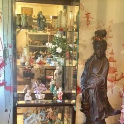 Oriental figures