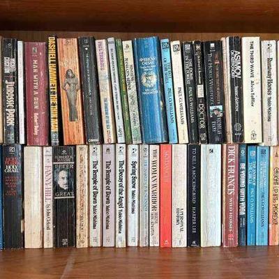 TOI052 - Yukio Mishima And Other Paperback Novels 