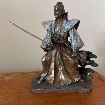 TOI139 - Bronze Samurai Statue 