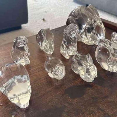 TOI184 - Large Collection Of Crystal Bunnies 