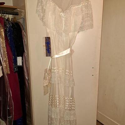 wedding gown - never worn