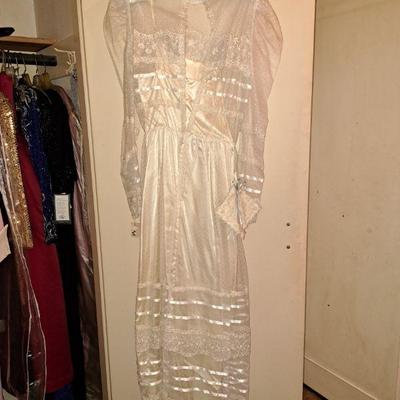 wedding gown - never worn