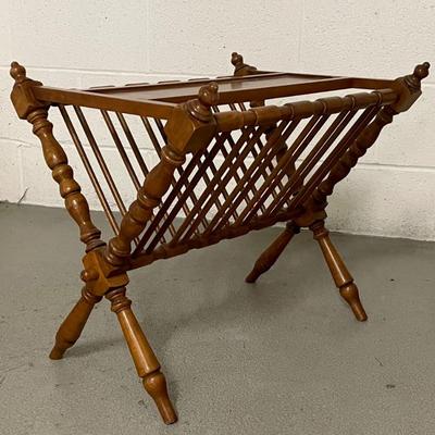 Vintage side table/magazine rack