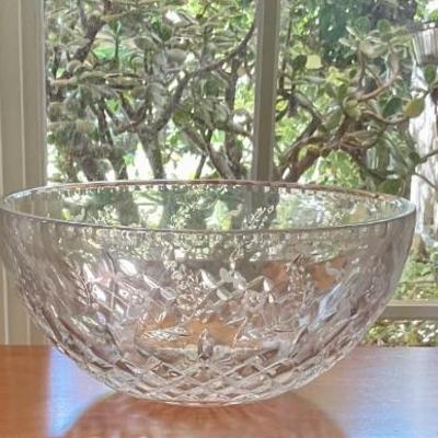 Etched crystal bowl and candlestick holders