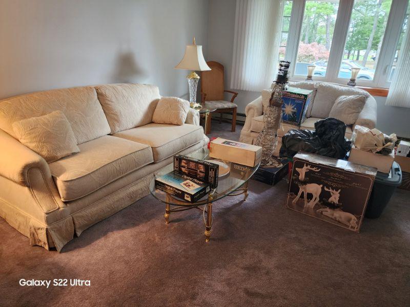 Toms River Estate Sale Furniture, Decor, Vintage Clothing, Jewelry