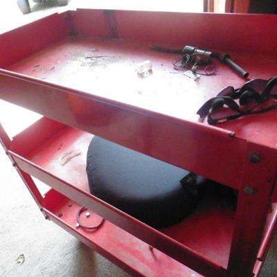 rolling metal cart 