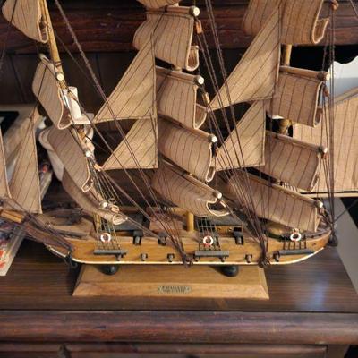 48"x70" model