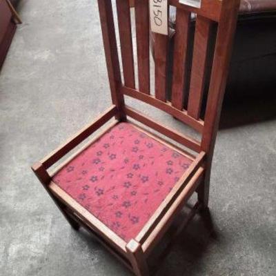 #3150 â€¢ Wooden Chair
