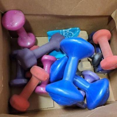 #4700 â€¢ Box of weights
