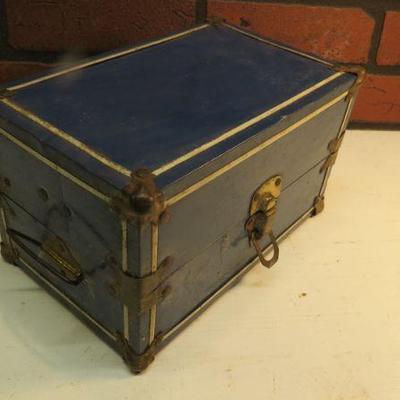 Childs Baby Dolls Chest - Small - $10