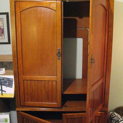 Belgian Cabinet in Oak
