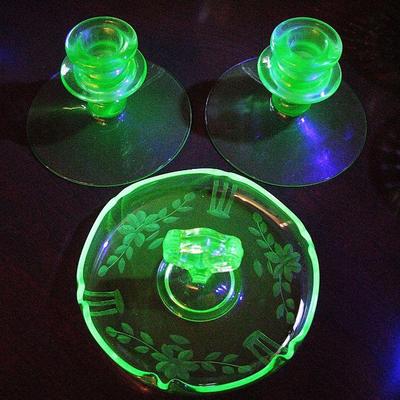 Vintage Green Glowing Uranium / Vaseline Etched Desert Serving Tray / Candle Stick Holders
