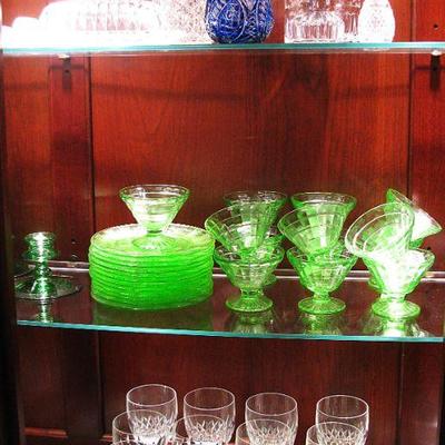 Crystal - Uranium Glass Pieces
