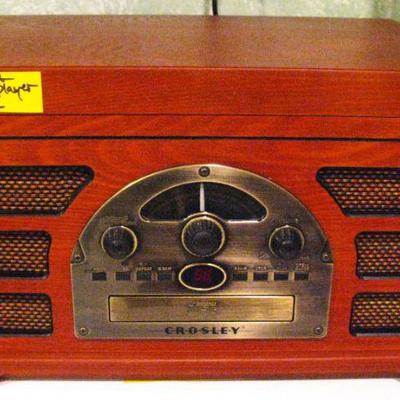Vintage Crosley Radio / Record Player