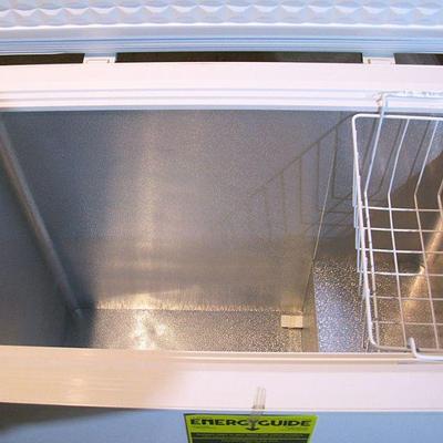 New never used Magic Chef Chest Freezer