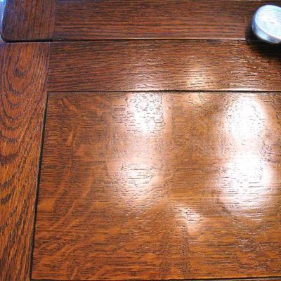 Vintage Antique Extendable Dining Table with 4 Matching Chairs in Pristine Condition