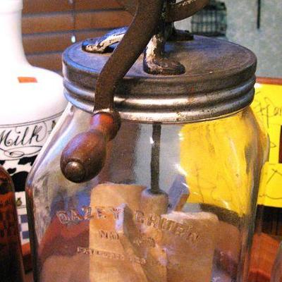 Vintage Dazey 4 Quart Butter Churn