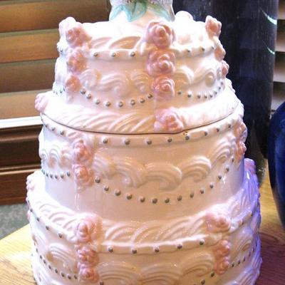 Allure Rare 3Tier Cake Cookie Jar