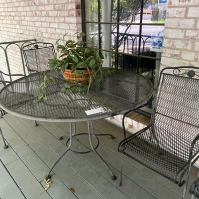 Outdoor table and chairs