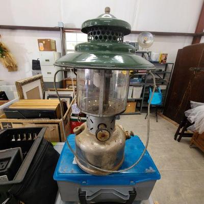 Vintage Coleman Lantern