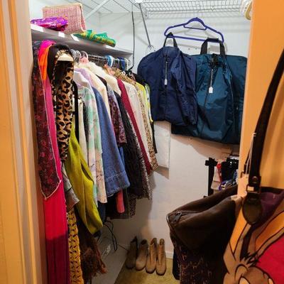 Women's Clothes/Designer Handbags/Shoes