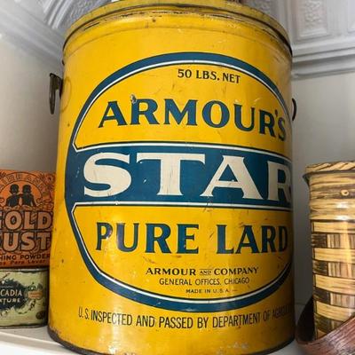 lots of antique tins with brand logos--Star Lard, Utz potato chips, Oxydol, Campfire Marshmallows, Duz laundry soap, Lifebuoy, and more