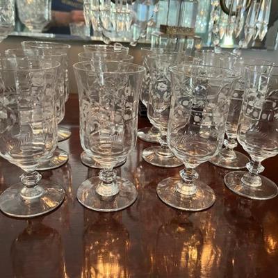 Set of 1920s, 1930s Rock Sharpe crystal stemware â€œBurleighâ€
11 wine glasses
12 small wine glasses, dessert wine
10 coupes, champagne...