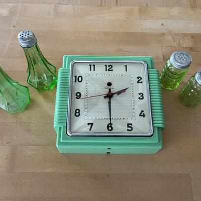 vintage jadeite colored clock