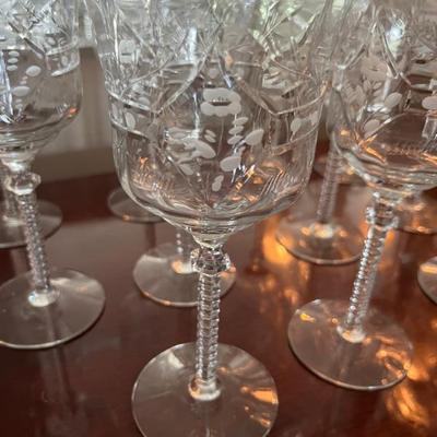 Set of 1920s, 1930s Rock Sharpe crystal stemware â€œBurleighâ€
11 wine glasses
12 small wine glasses, dessert wine
10 coupes, champagne...