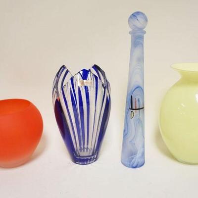 1217	LOT OF CONTEMPORARY ART GLASS INCLUDING SCHOTT, SWIESE, NATCHTMANN, TALLEST APPROXIMATELY 15 IN
