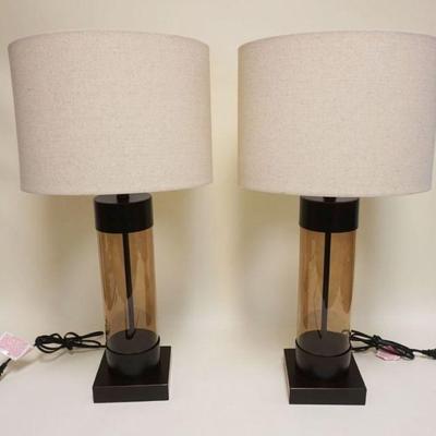 1043	PAIR OF MODERN STYLE TABLE LAMPS, APPROXIMATELY 30 IN HIGH
