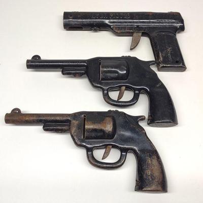3 Wyandotte Pressed Steel Toy Guns & Water Gun