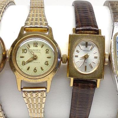 4 Vintage Ladies Manual Wind Watches (Works)