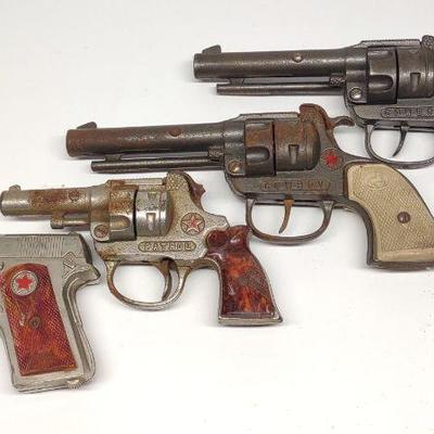 4 Vintage Hubley Toy Cap Guns
