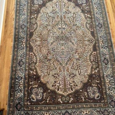 PERSIAN WOOL MEDALLION AREA RUG 