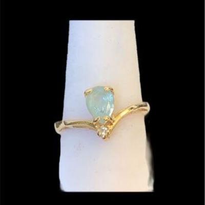 14K Gold Aquamarine Ring with small Diamond (tested)