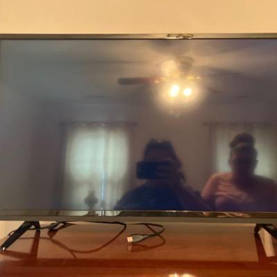Vizio 32" TV with Remote