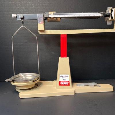 OHAUS Cent-O-Gram 311 Gram Capacity Scales