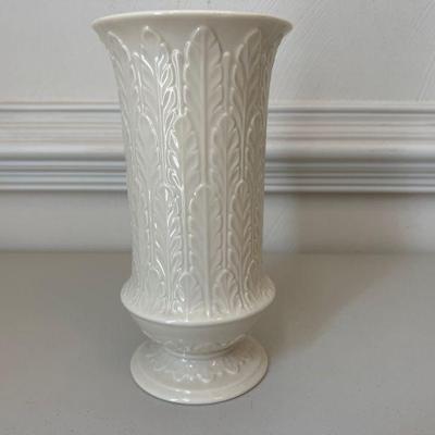 Lenox "Special" Vase - Ivory 9.5" Tall