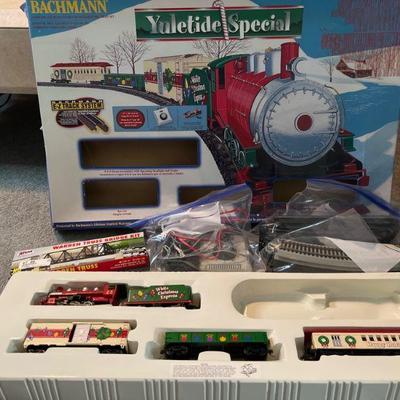 Bachman "Yuletide Special" Train Set