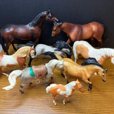 (8) Breyer Horses